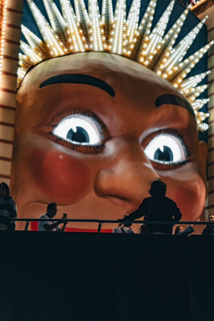 Eingangstor des Lunar Park Sydney | fotograf Stefan Sperl